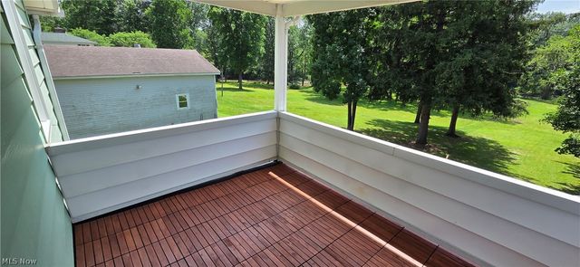 9964 E River Road, Elyria, OH 44035