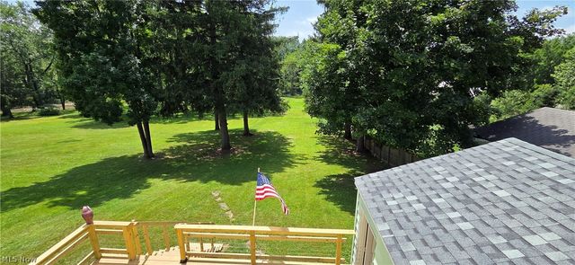 9964 E River Road, Elyria, OH 44035