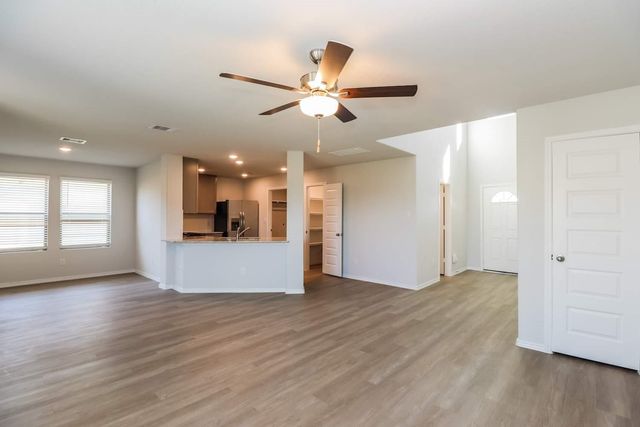 11015 Inflow Drive, Conroe, TX 77303