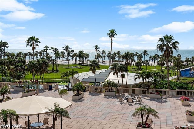 4031 Gulf Shore BLVD N 3B, Naples, FL 34103
