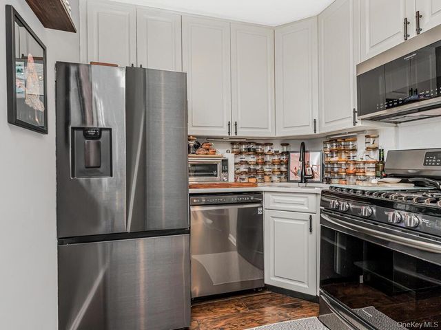 5800 Arlington Avenue 16A, Bronx, NY 10471