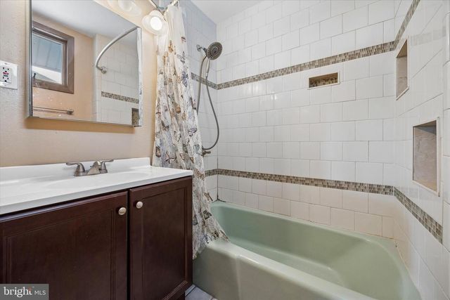 7611 CENTRAL AVE, Philadelphia, PA 19111