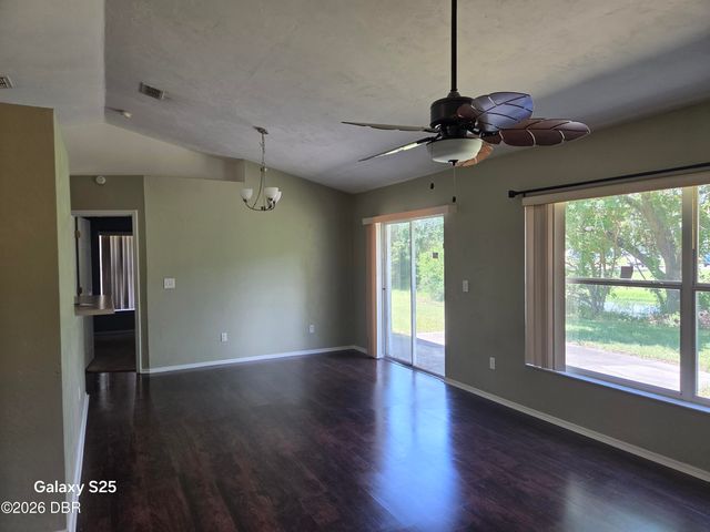340 Pine Breeze Drive, Edgewater, FL 32141