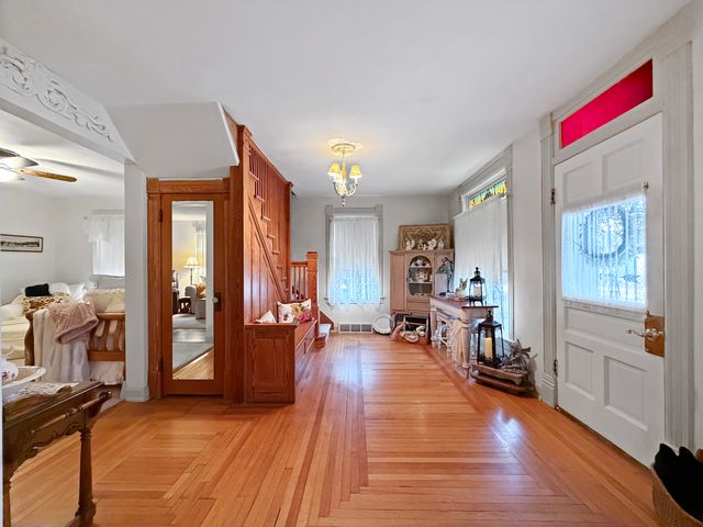 110 W Mason Street, Lena, IL 61048