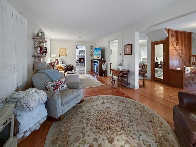 110 W Mason Street, Lena, IL 61048