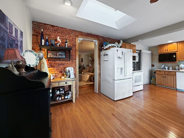 110 W Mason Street, Lena, IL 61048