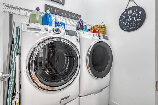 5024 Laurel Oak Drive, Riviera Beach, FL 33410