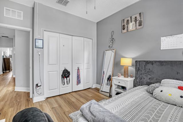 5024 Laurel Oak Drive, Riviera Beach, FL 33410