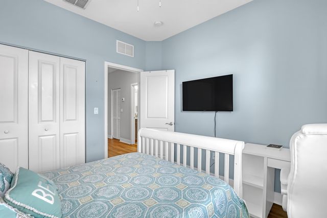 5024 Laurel Oak Drive, Riviera Beach, FL 33410