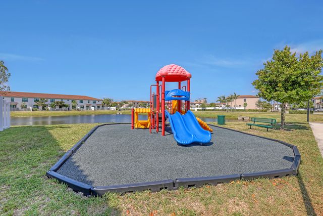 5024 Laurel Oak Drive, Riviera Beach, FL 33410