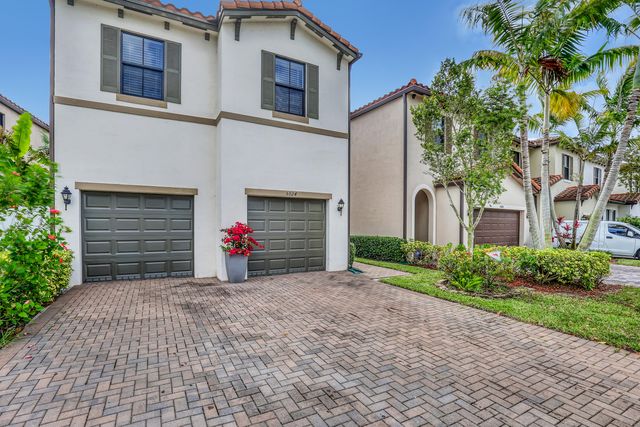 5024 Laurel Oak Drive, Riviera Beach, FL 33410