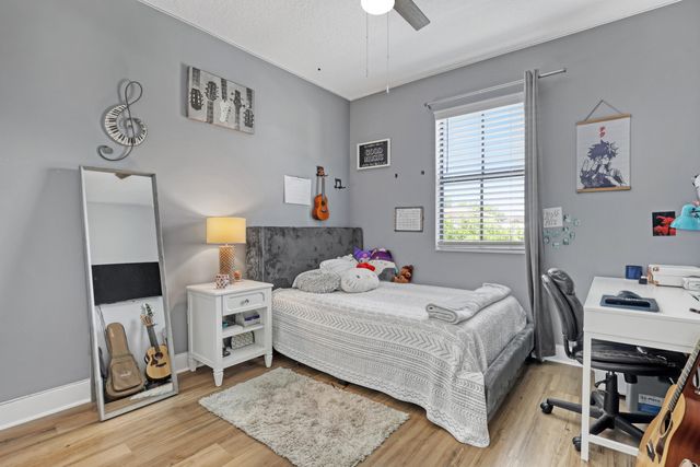 5024 Laurel Oak Drive, Riviera Beach, FL 33410