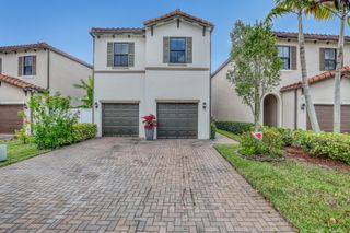 5024 Laurel Oak Drive, Riviera Beach, FL 33410