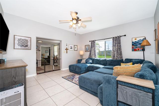 1624 HOLLIS DRIVE, Orlando, FL 32822