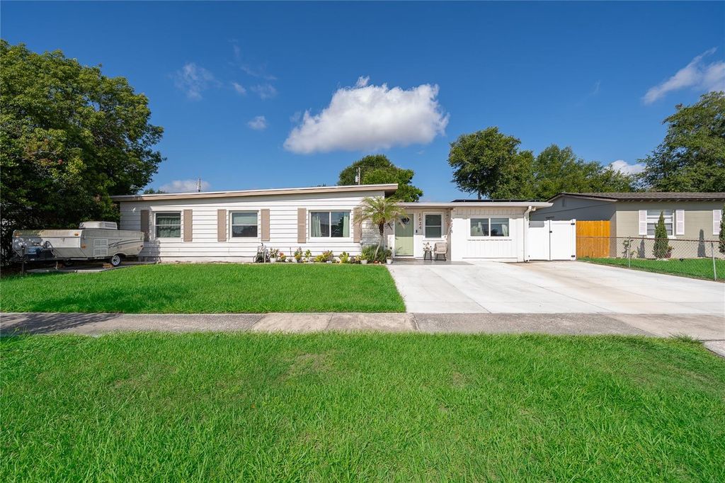 1624 HOLLIS DRIVE, Orlando, FL 32822