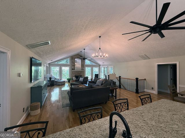 201 Hickory Hill Lane, Martin, GA 30557