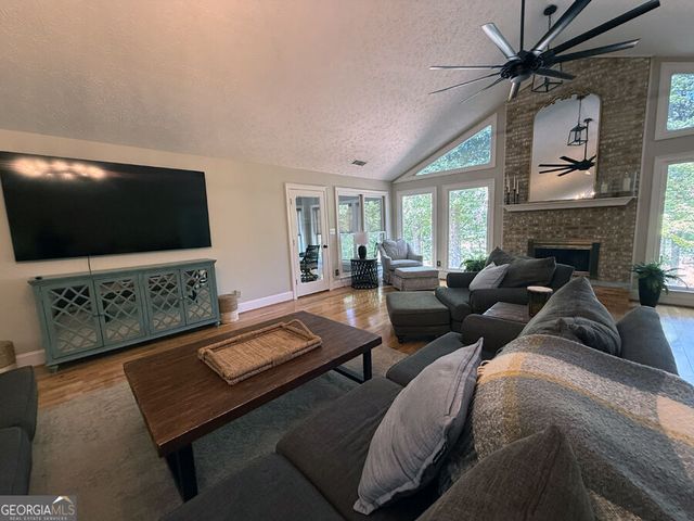 201 Hickory Hill Lane, Martin, GA 30557