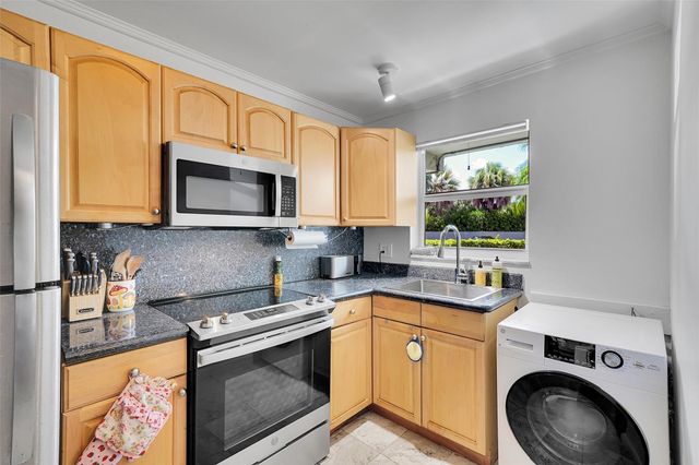 1785 N Andrews Square 110E, Fort Lauderdale, FL 33311