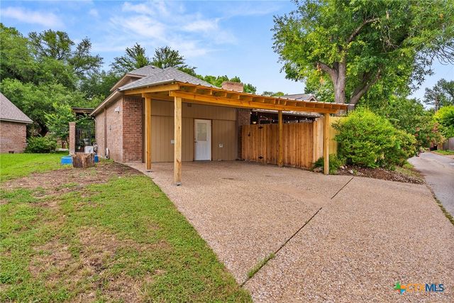 2717 Canyon Oaks Court, Temple, TX 76502