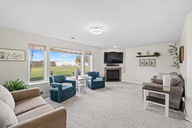 3908 S Virginia Ln, Spokane Valley, WA 99206