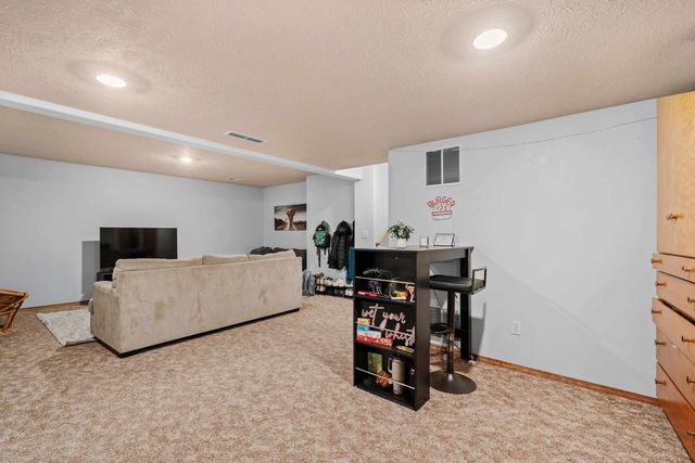 3908 S Virginia Ln, Spokane Valley, WA 99206