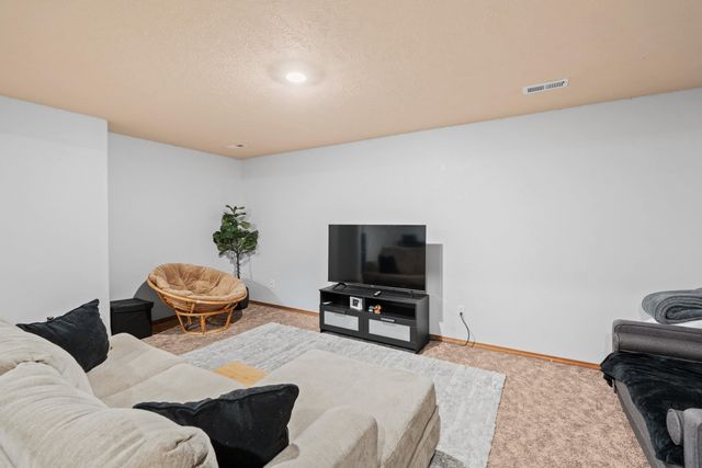 3908 S Virginia Ln, Spokane Valley, WA 99206