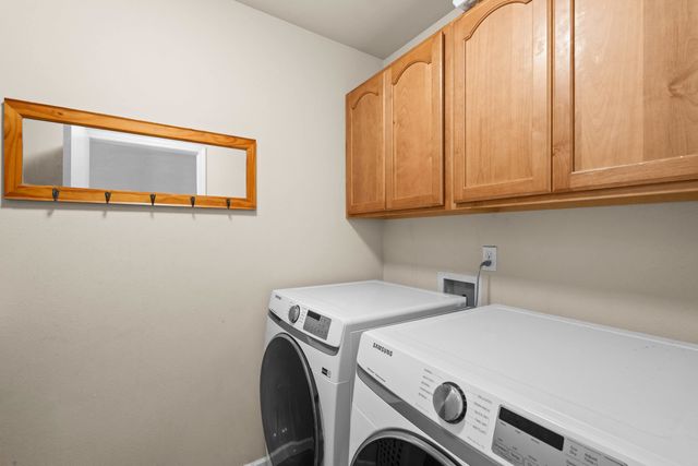 3908 S Virginia Ln, Spokane Valley, WA 99206