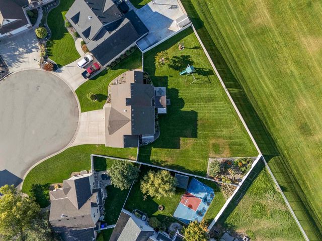 3908 S Virginia Ln, Spokane Valley, WA 99206