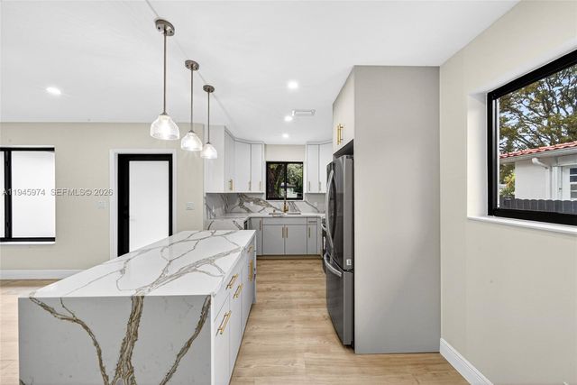 2731 SW 29th Ave, Miami, FL 33133