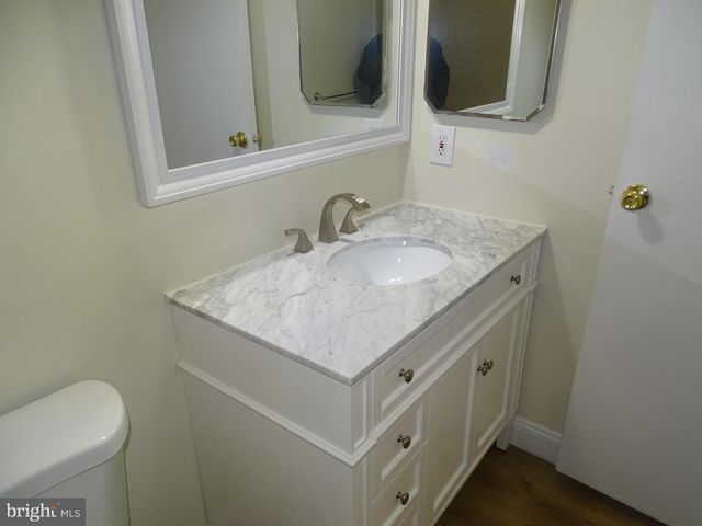 4902 OXFORD CT, Bensalem, PA 19020