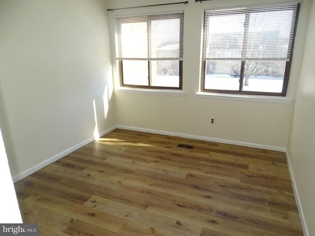 4902 OXFORD CT, Bensalem, PA 19020
