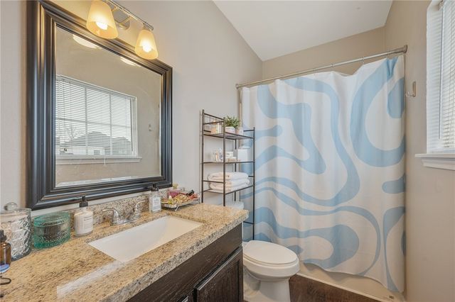 100 Sterling Street, College Station, TX 77840