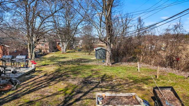 220 Brookfield Drive, Frankfort, KY 40601