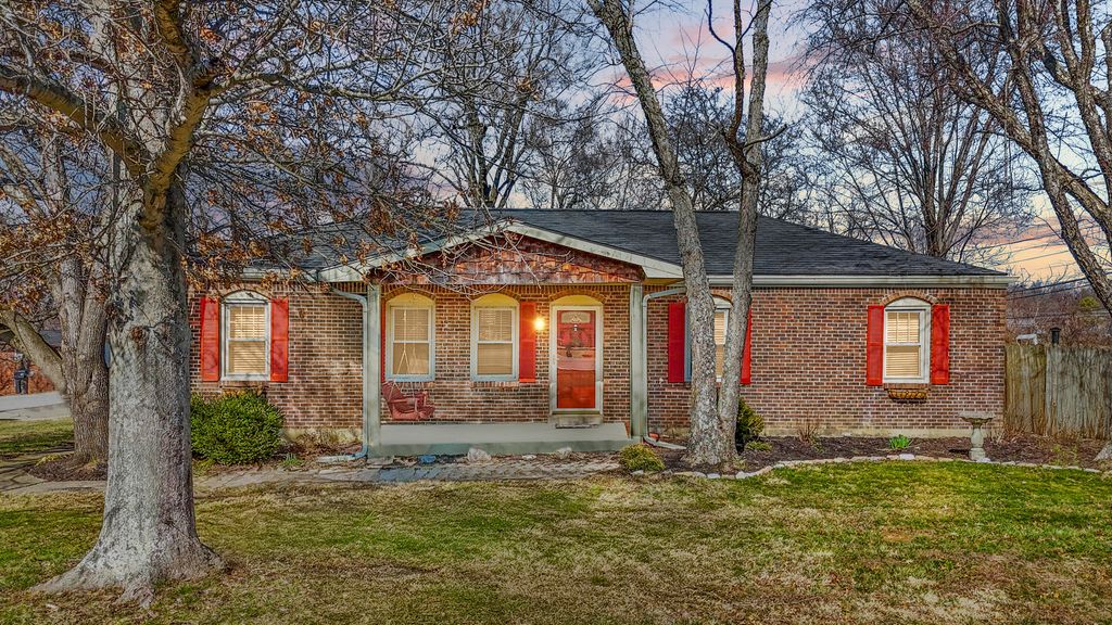 220 Brookfield Drive, Frankfort, KY 40601