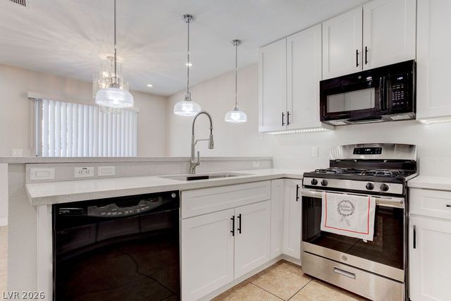 2914 Cedar Avenue, Las Vegas, NV 89101