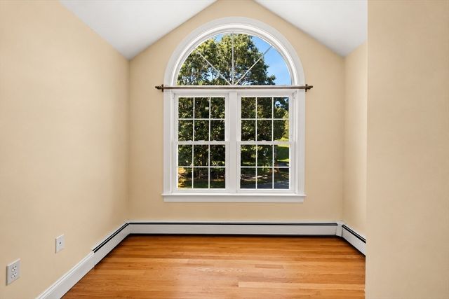 489 Hart St, Dighton, MA 02715