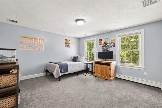 489 Hart St, Dighton, MA 02715