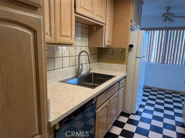 1301 S Atlantic Boulevard 414A, Monterey Park, CA 91754