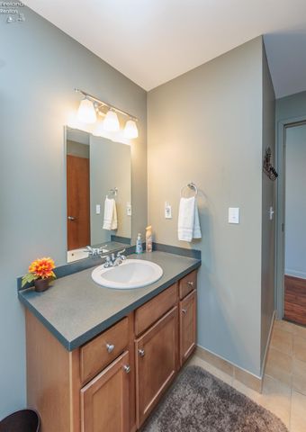 401 W Shoreline Dr Unit 213, Sandusky, OH 44870