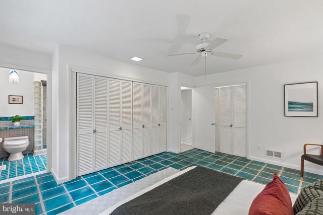 1633 MONK RD, Gladwyne, PA 19035