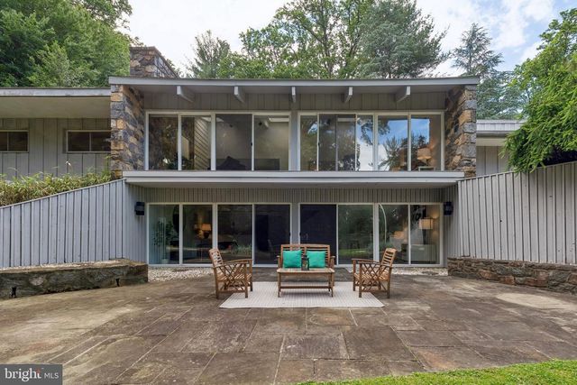 1633 MONK RD, Gladwyne, PA 19035