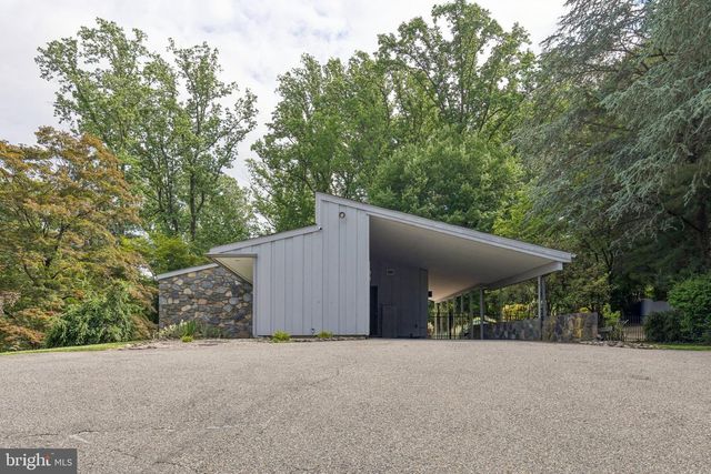 1633 MONK RD, Gladwyne, PA 19035