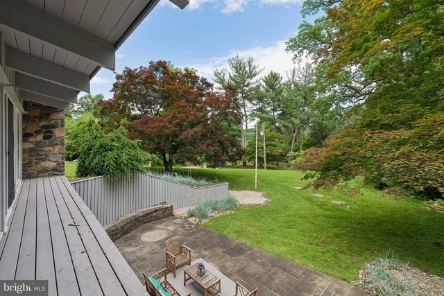 1633 MONK RD, Gladwyne, PA 19035