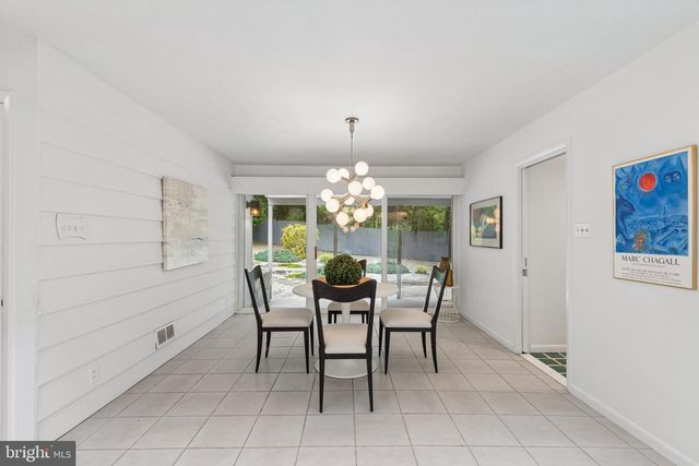 1633 MONK RD, Gladwyne, PA 19035