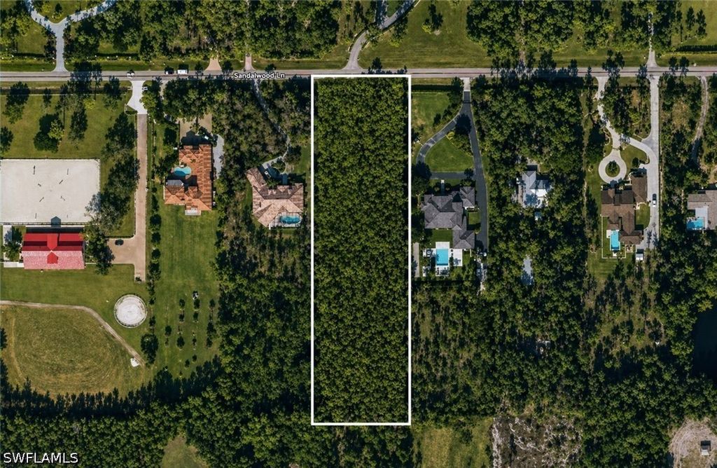 6890 Sandalwood LN, Naples, FL 34109