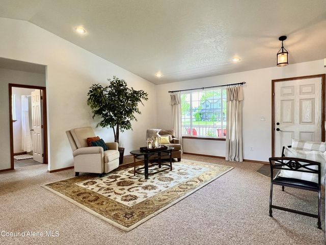 7630 N Joanna DR, Coeur D'alene, ID 83815
