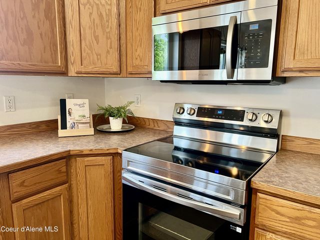 7630 N Joanna DR, Coeur D'alene, ID 83815