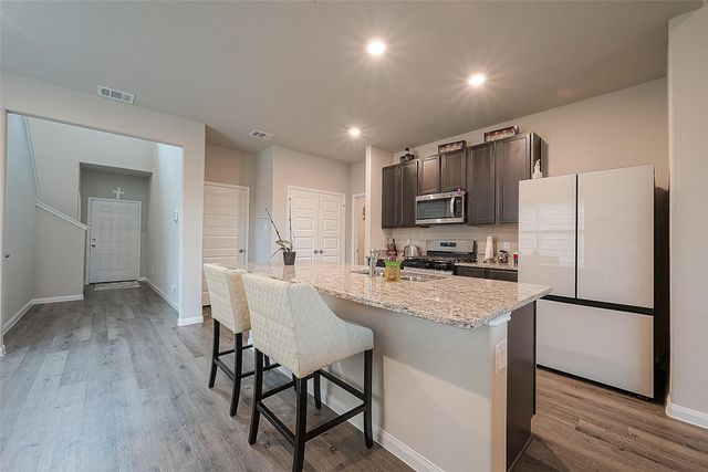 1317 Mount Bassie Trail, Conroe, TX 77301