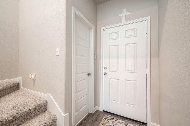 1317 Mount Bassie Trail, Conroe, TX 77301