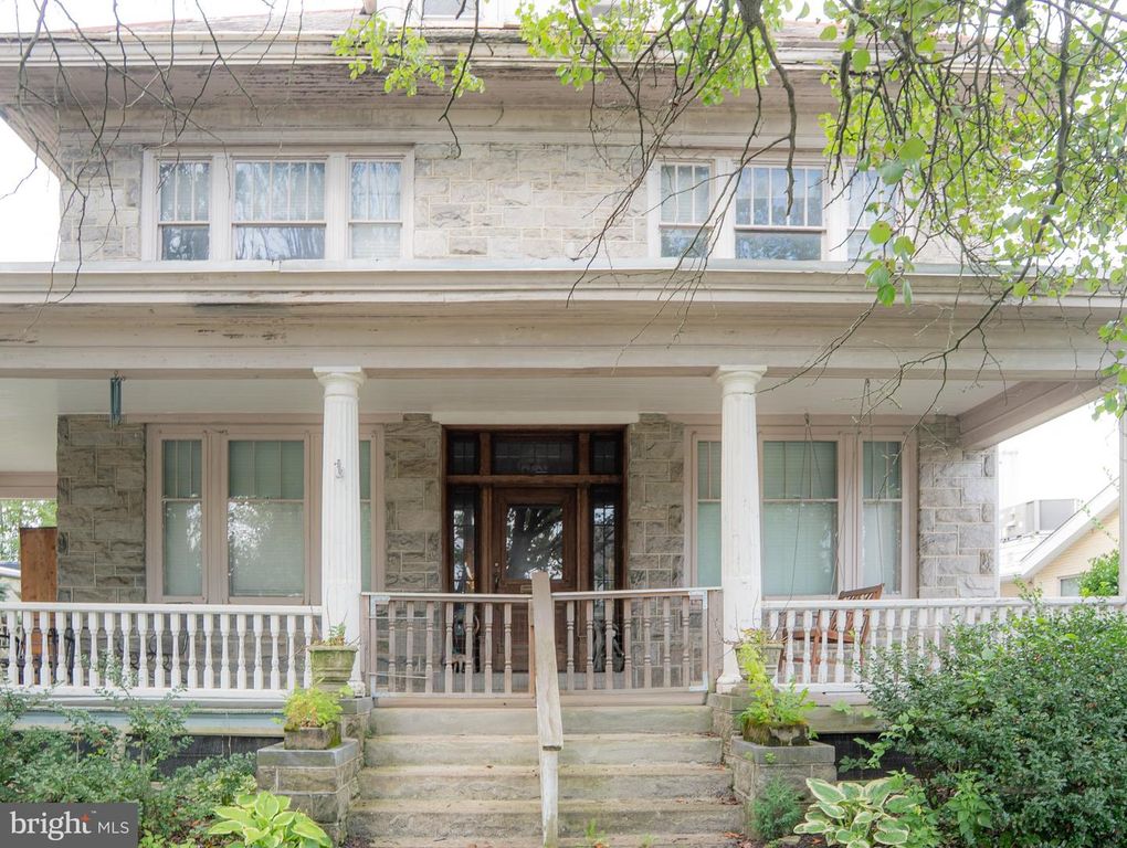 2108 PROVIDENCE AVE, Chester, PA 19013 — photo 2